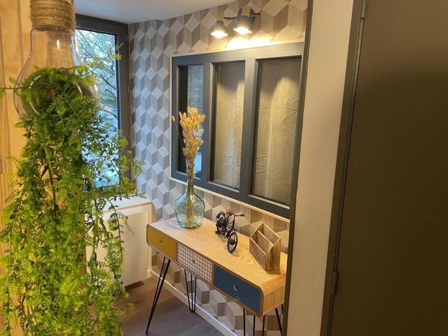 アランソンLa Maisonnette Du Chateauアパートメント エクステリア 写真