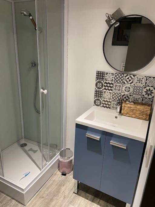 アランソンLa Maisonnette Du Chateauアパートメント エクステリア 写真